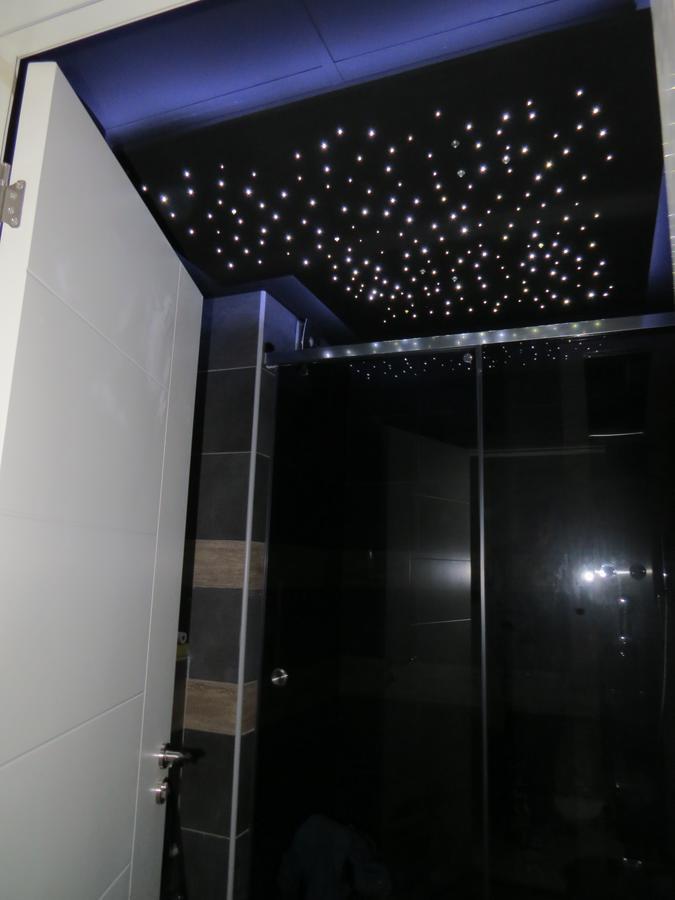 Grey Apartment Ni Exterior foto